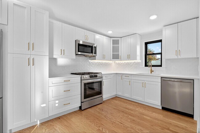 Foto del edificio - 167 Harrison Ave