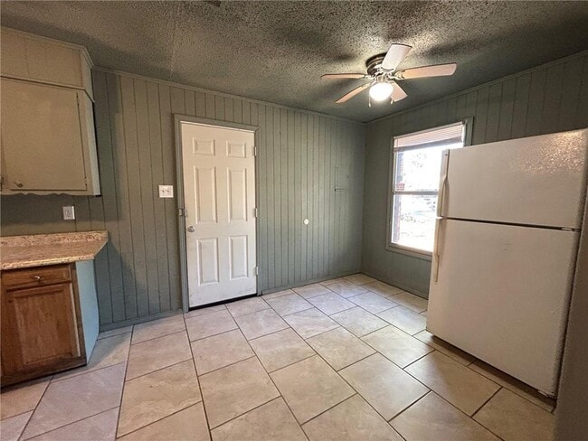 Building Photo - 3427 Stovall St