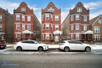 Building Photo - 2634 S Harding Ave