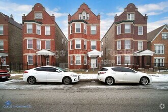 Building Photo - 2634 S Harding Ave