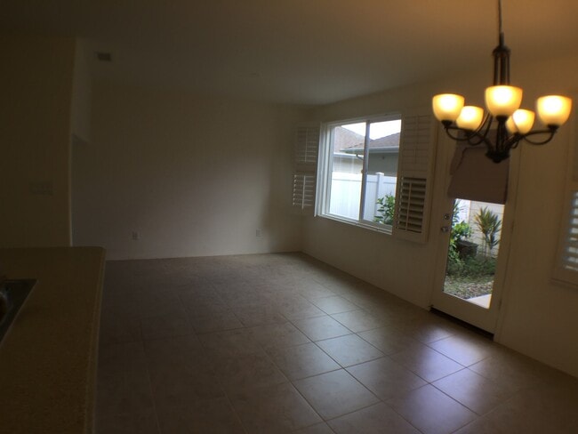 Building Photo - 91-1371-1371 Keoneula Blvd
