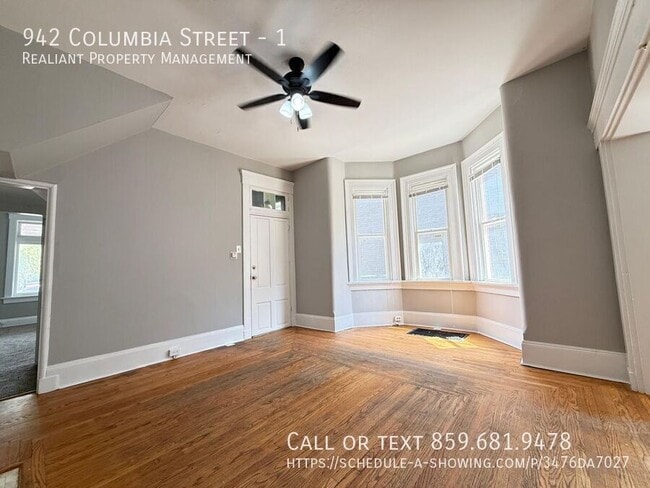 Foto del edificio - 942 Columbia St