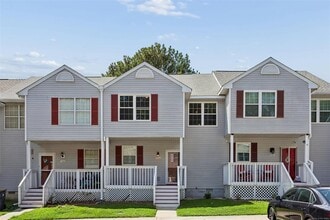 Building Photo - 5306 Aden Ct