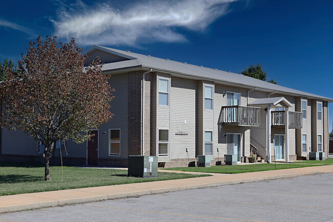 Foto del edificio - Lombard Heights Apartments