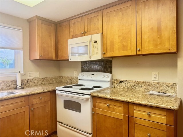 Building Photo - 281 Avenida Carmel