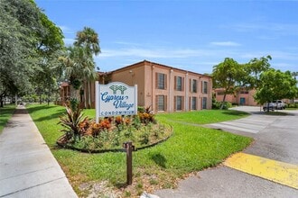 Building Photo - 7100 Fairway Dr