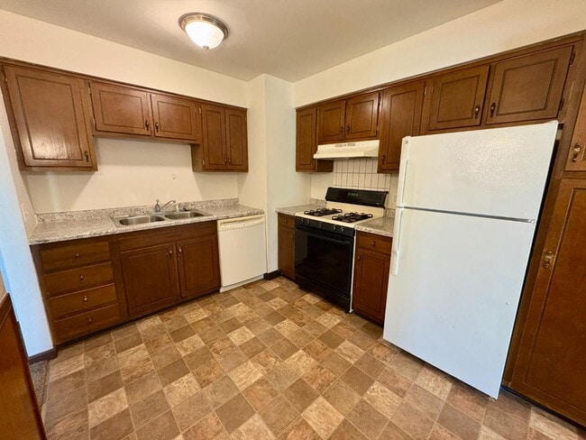 Foto del edificio - 630 56th St SE