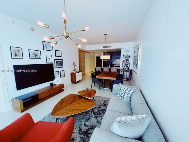 Building Photo - 900 Biscayne Blvd