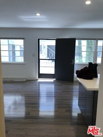 Foto del edificio - 615 Ocean Ave