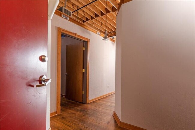 Foto del edificio - 150 Walker St SW