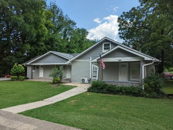 Building Photo - 1004 Ewing Blvd