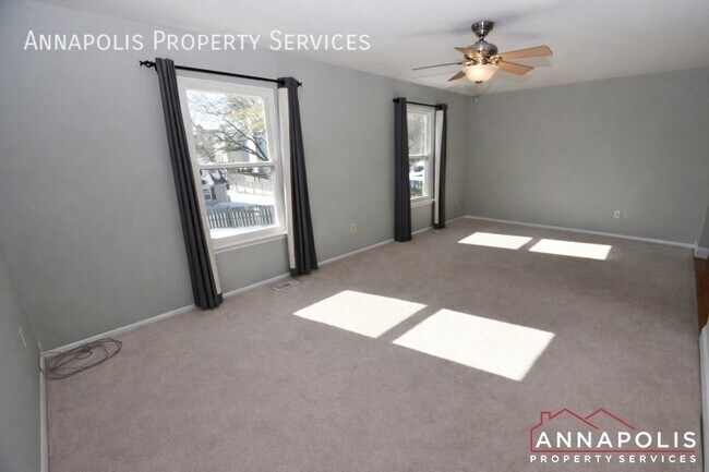 Foto del edificio - 2443 Vineyard Ln