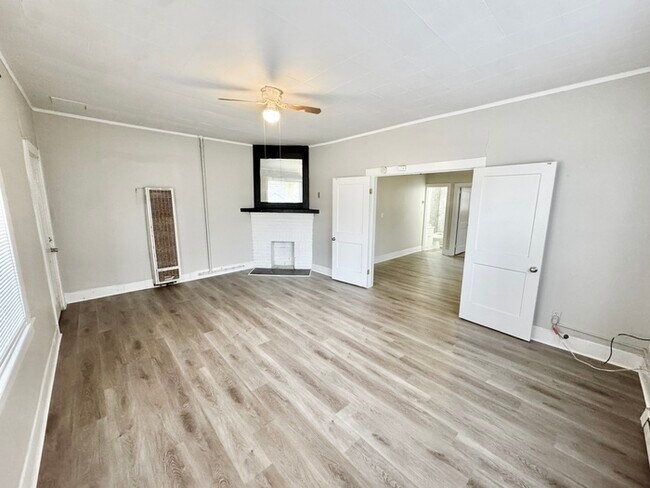 Foto del edificio - 3592 Vivia Ave