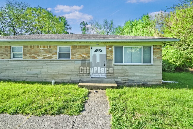 Photo - 2404 N Lesley Ave House