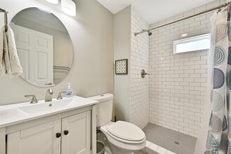 Building Photo - 5008 Avenue O 1/2