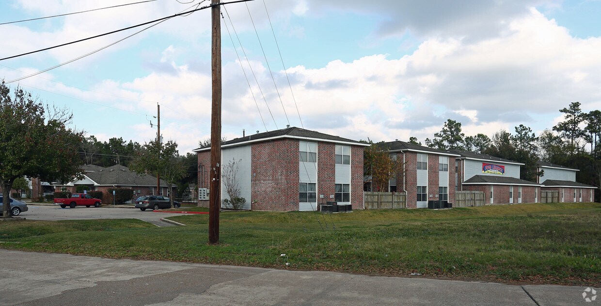 Porter Plaza Apartments Apartments 23473 Partners Way Porter, TX
