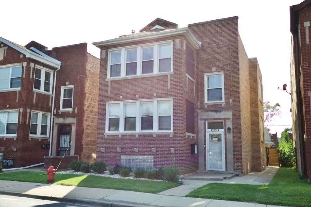 Primary Photo - 625 S Harlem Ave