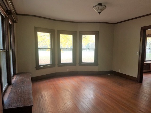 Building Photo - 4147 W Sandwich Rd