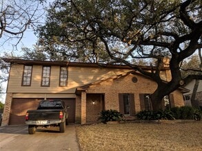 Building Photo - 8415 Loralinda Dr