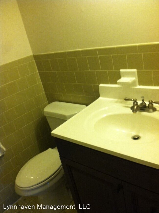 Foto del edificio - 4 br, 2.5 bath House - 112 Sacramento Dr