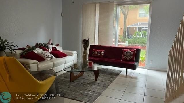 Building Photo - 1611 Veracruz Ln