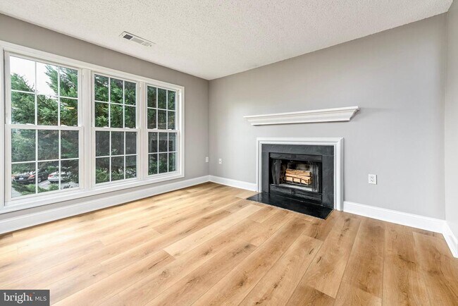 Foto del edificio - 20991 Timber Ridge Terrace