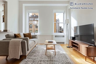 Building Photo - 20 Park Ave