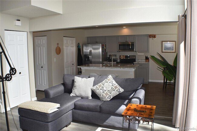 Foto del edificio - 4075 Autumn Heights Dr