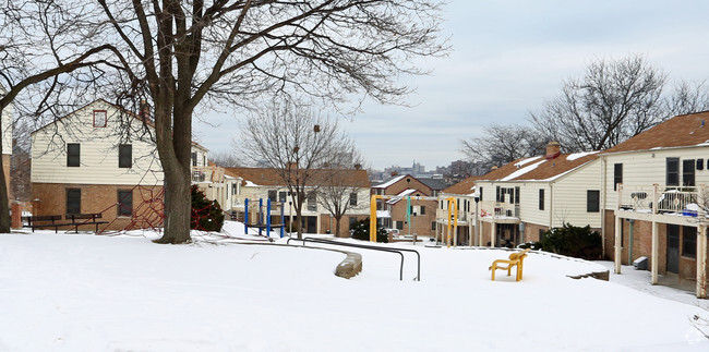 Building Photo - Hillside Terrace