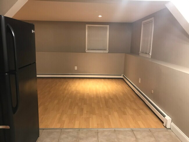 Foto del edificio - 19 Mason Rd