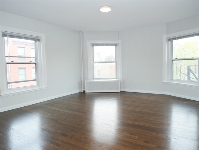 Foto del edificio - 43 Carlton St