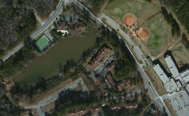 Foto del edificio - 3575 Oakvale Rd