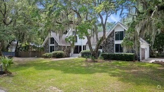 Building Photo - 1 Forest Trail Ct
