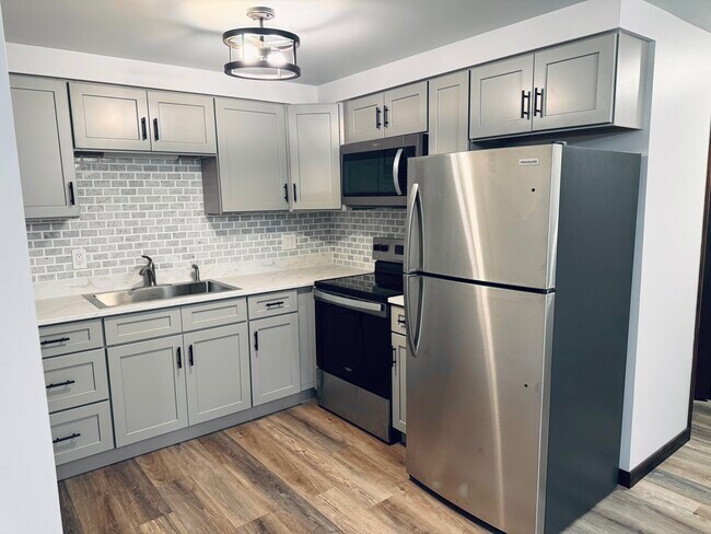 Foto del edificio - 268 Robert Dr