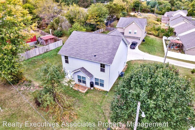 Foto del edificio - 3 br, 2.5 bath House - 3011 Apple Way