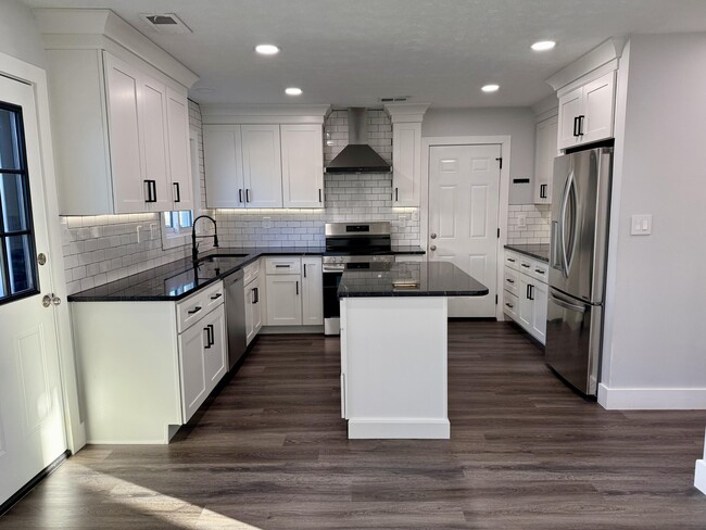 Foto del edificio - 2613 Ashbrooke Dr