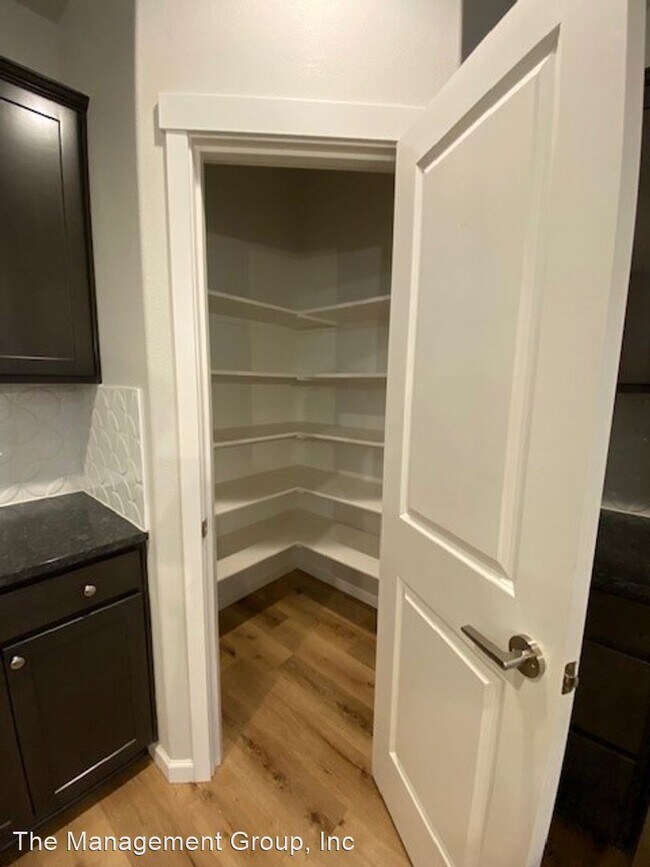 Foto del edificio - 3 br, 2.5 bath House - 5726 NE 59th Circle