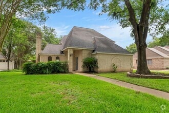 Building Photo - 10310 Great Plains Ln