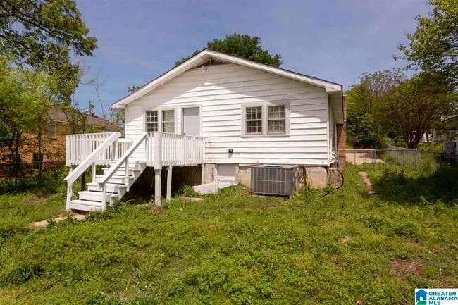 Building Photo - 1408 8th Ave