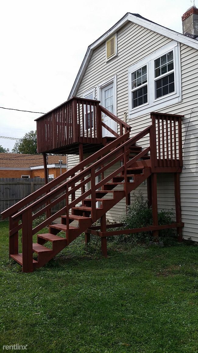 Building Photo - 2408 Brown St
