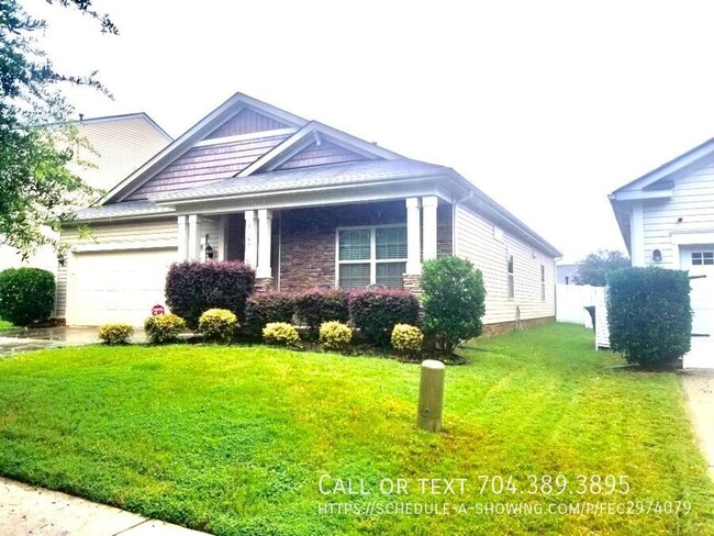 Building Photo - Ranch Style Home Near UNCC