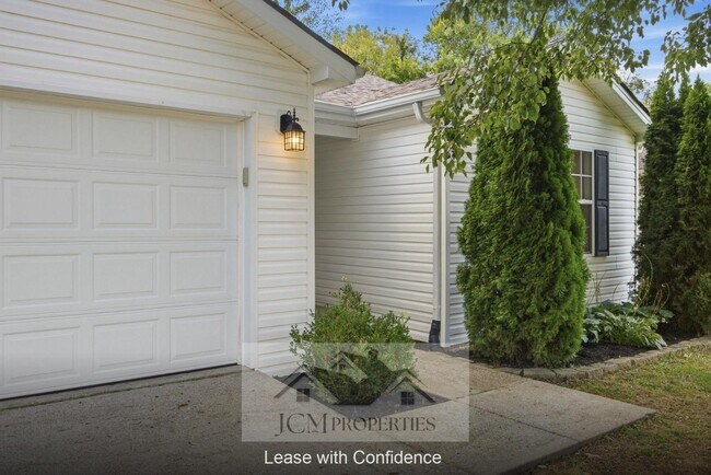Foto del edificio - 700 Cottonwood Dr