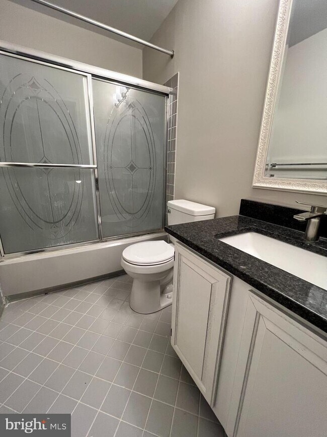 Foto del edificio - 6404 Spruce Mill Dr