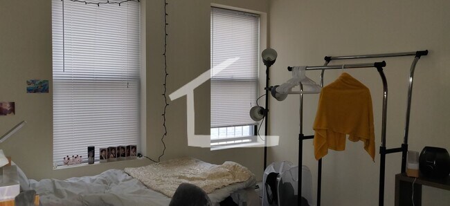 Building Photo - 835 Beacon St #302 Boston MA 02215