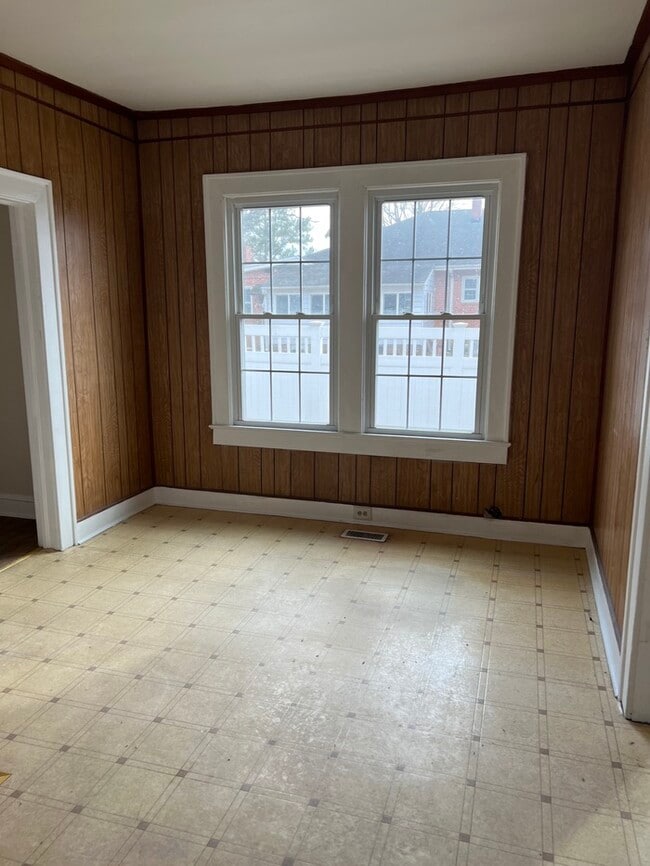 Building Photo - 1330 Hamilton Street, Roanoke Rapids