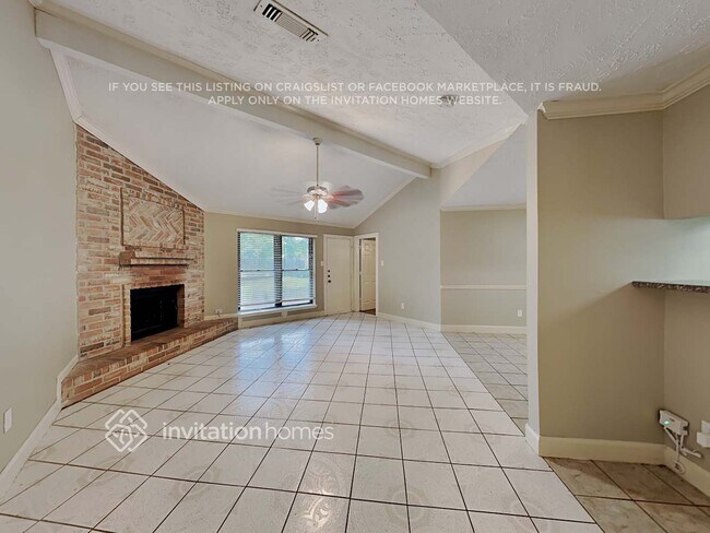 Foto del edificio - 8330 Pebbledowne Dr