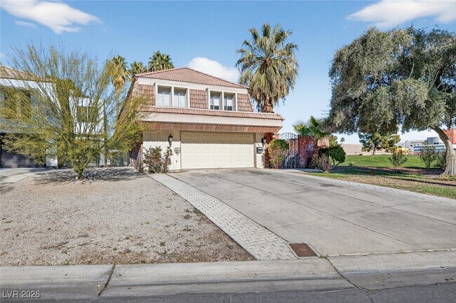 Building Photo - 1114 Vegas Valley Dr