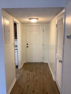 Building Photo - 400 N Hawley St