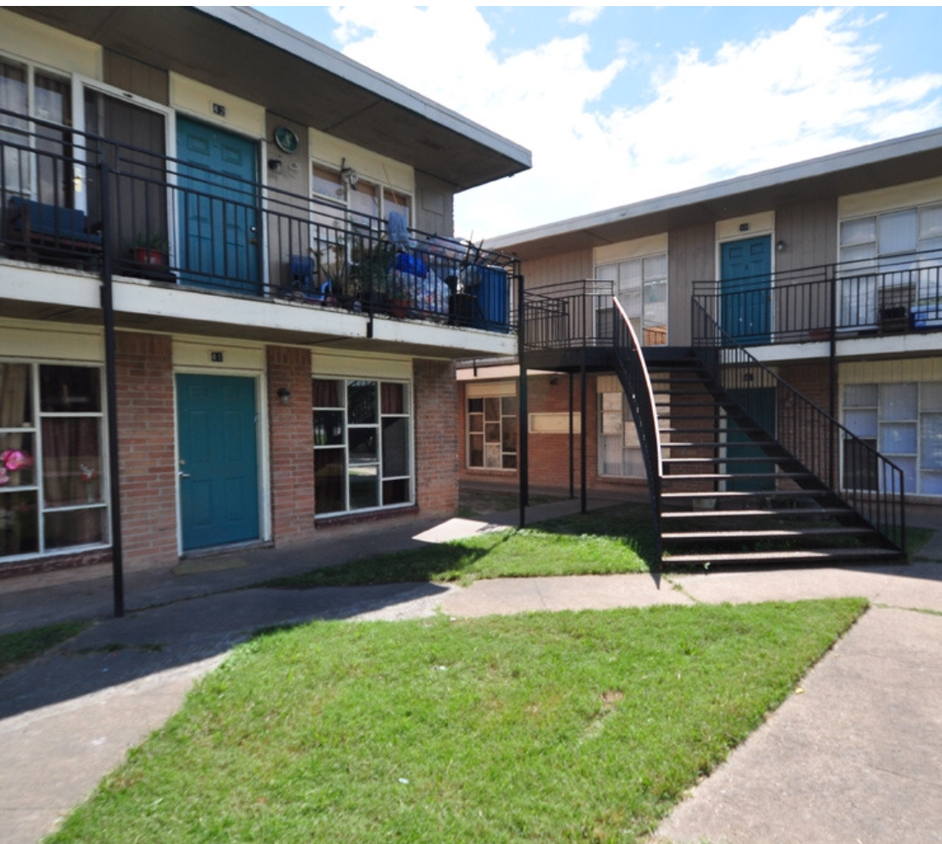 Building Photo - 8535 Winkler Dr