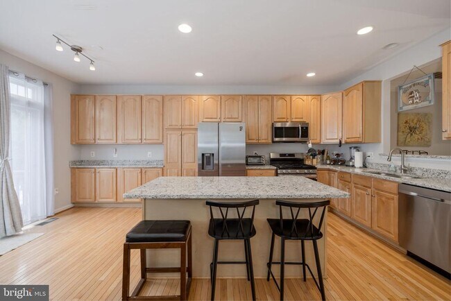 Foto del edificio - 113 Cameron Station Blvd